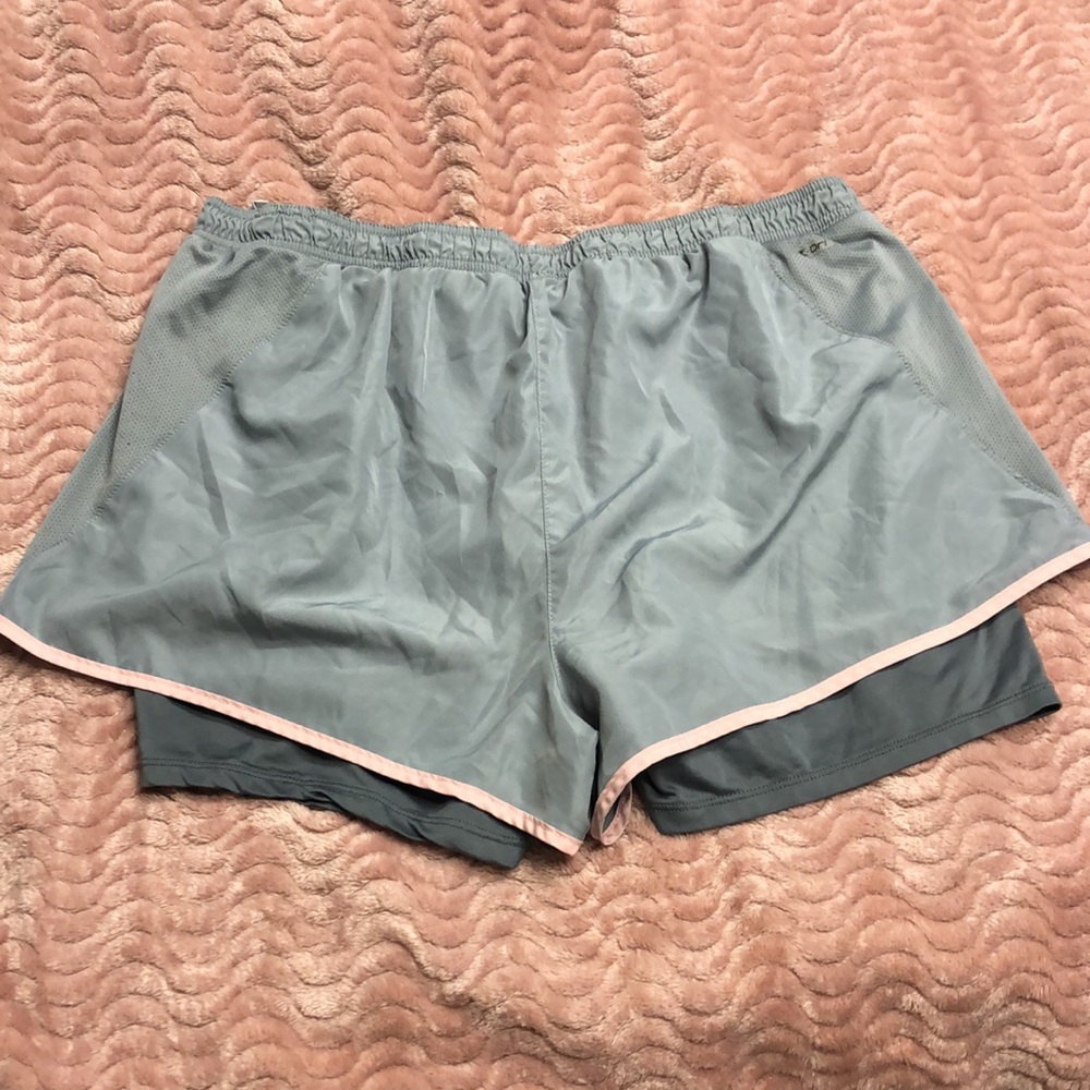 •Cute RBX athletic shorts• - Picture 2 of 5